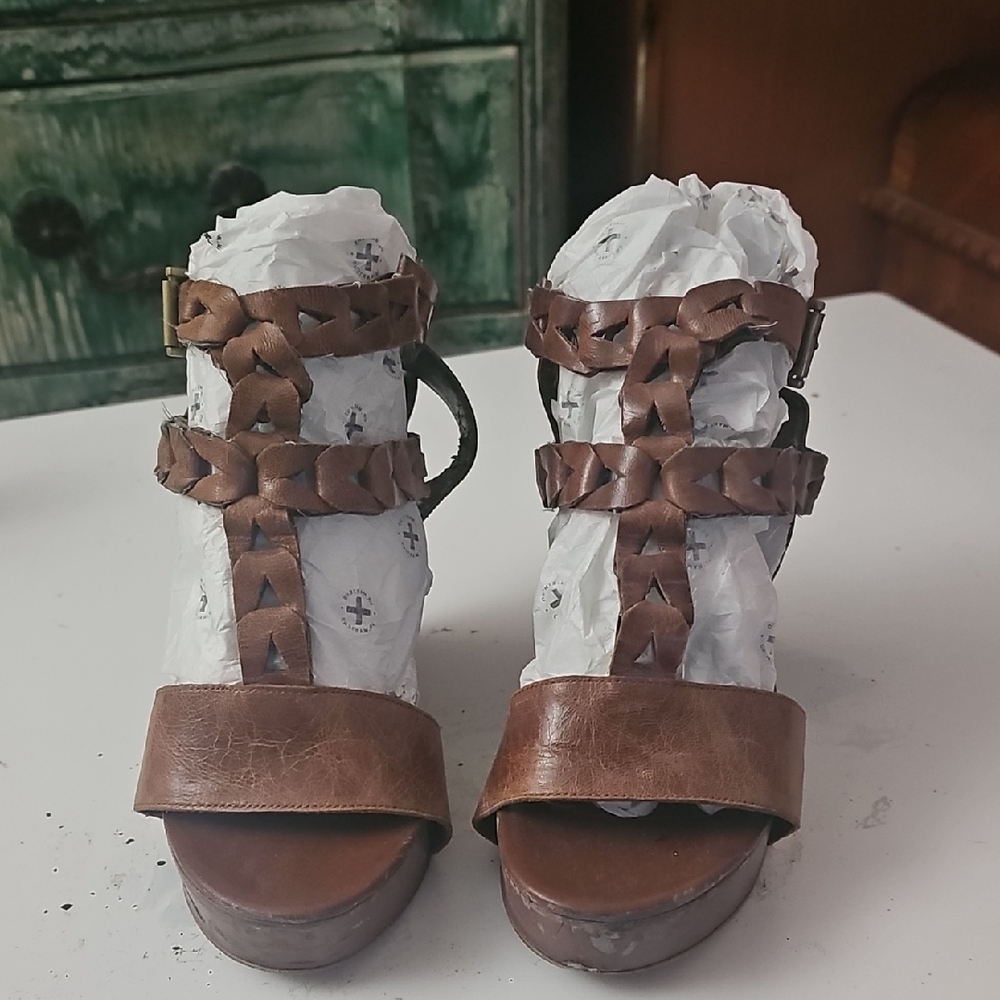 ⚜️Elegant Brown Women's Leather Sandals
